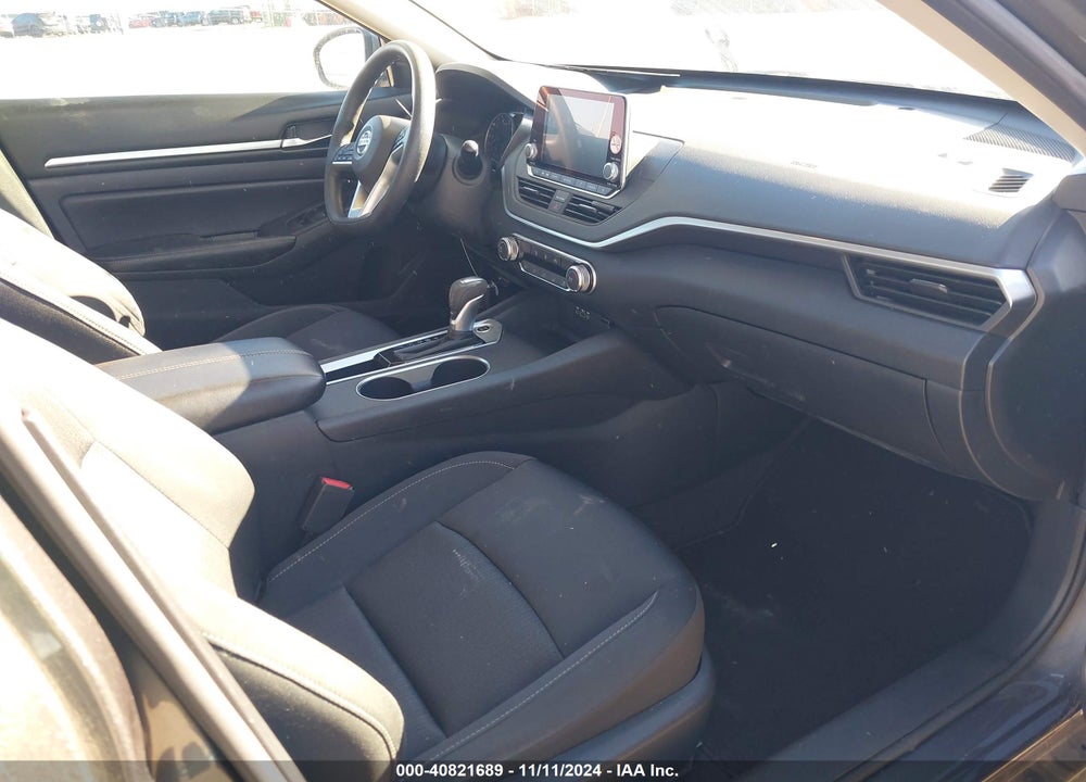 2022 NISSAN ALTIMA SV FWD VIN: 1N4BL4DVXNN328829