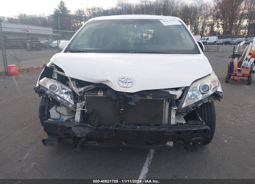 2017 TOYOTA SIENNA LE 7 PASSENGER VIN: 5TDJZ3DC5HS165342