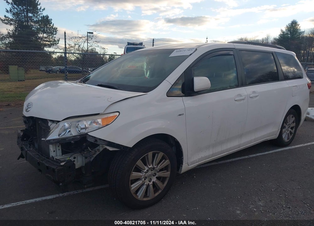 2017 TOYOTA SIENNA LE 7 PASSENGER VIN: 5TDJZ3DC5HS165342