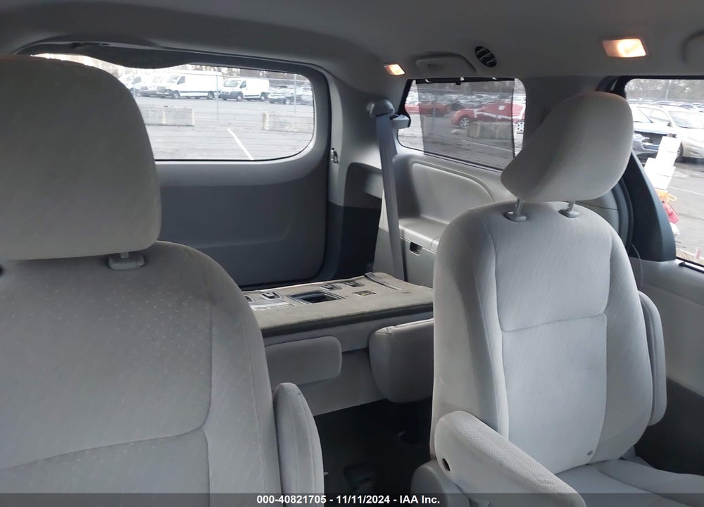 2017 TOYOTA SIENNA LE 7 PASSENGER VIN: 5TDJZ3DC5HS165342