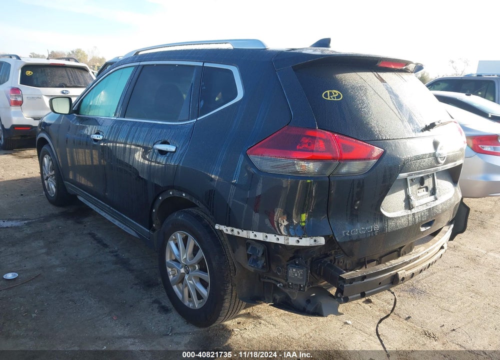 2018 NISSAN ROGUE SV VIN: KNMAT2MT1JP514640