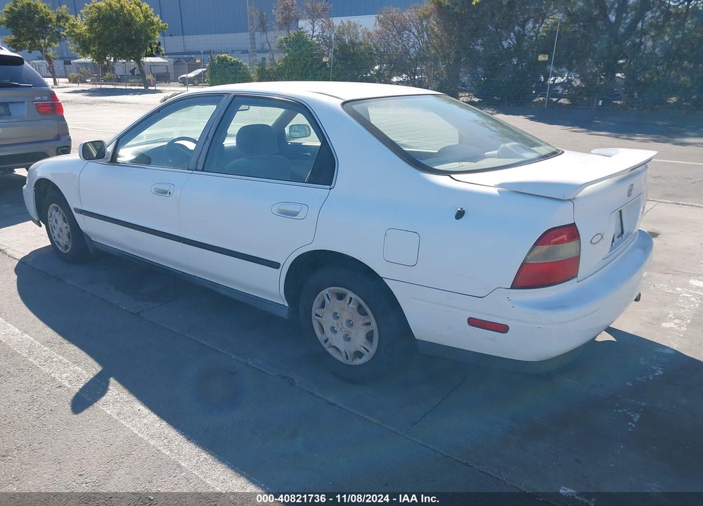 1995 HONDA ACCORD LX/EX VIN: 1HGCD5636SA038346