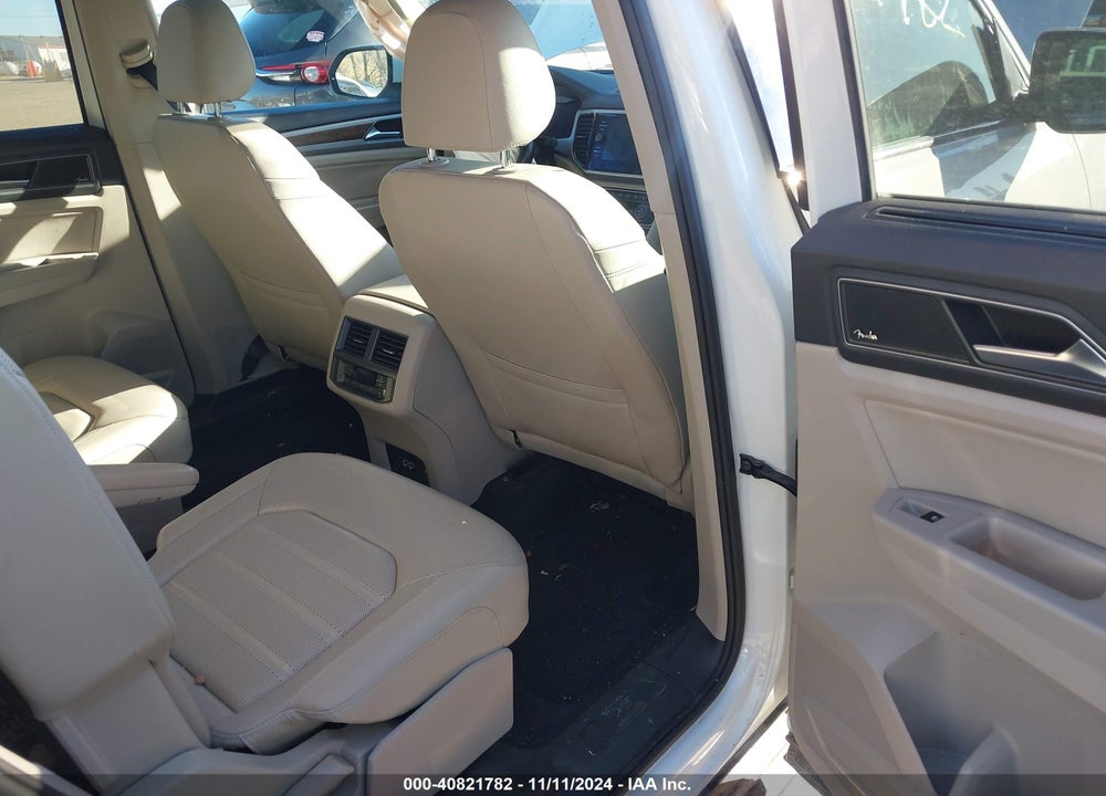 2018 VOLKSWAGEN ATLAS 3.6L V6 SEL PREMIUM VIN: 1V2NR2CA4JC550439
