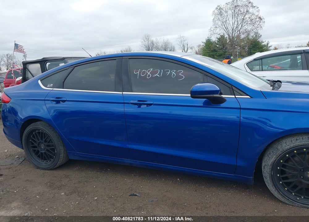 2017 FORD FUSION SE VIN: 3FA6P0HD8HR334100