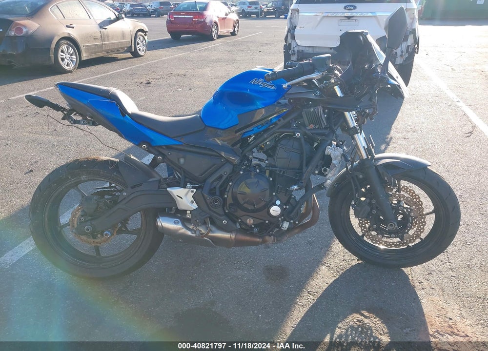 2018 KAWASAKI EX650 F VIN: JKAEXEK1XJDA11857