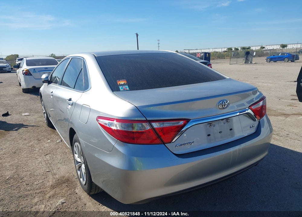 2017 TOYOTA CAMRY LE VIN: 4T1BF1FK0HU415793