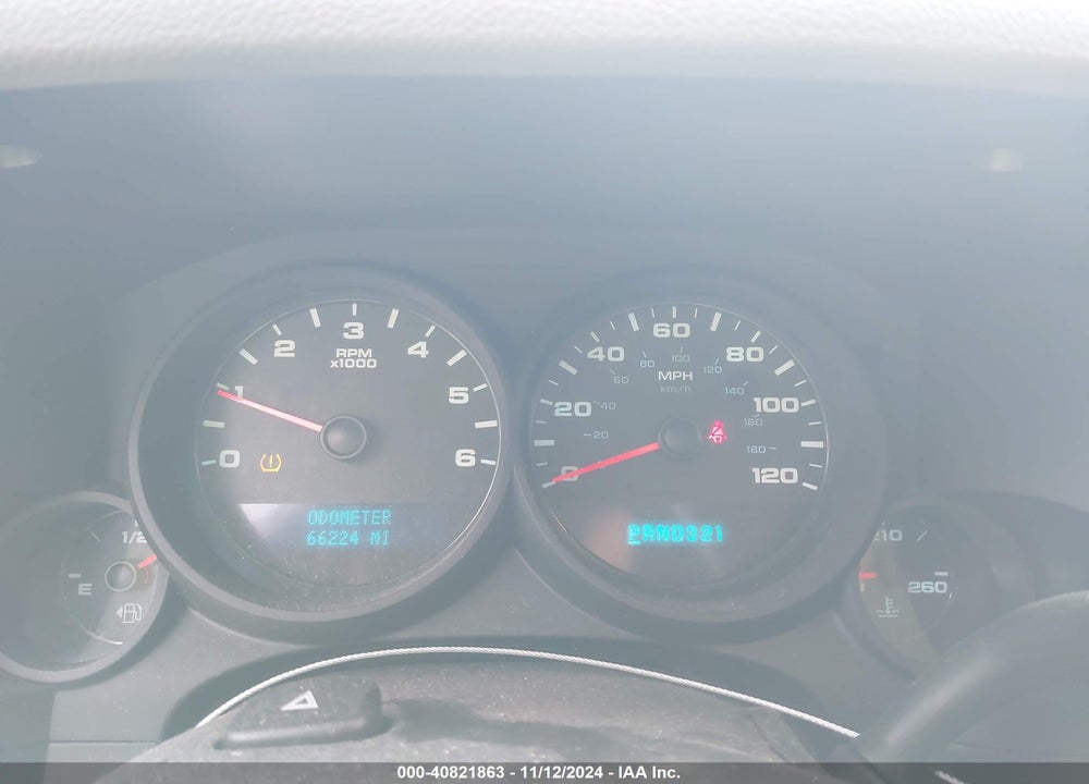 2011 CHEVROLET SILVERADO 1500 LS VIN: 3GCPKREA2BG197055