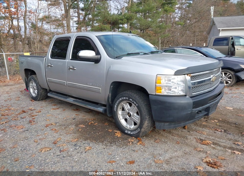 2011 CHEVROLET SILVERADO 1500 LS VIN: 3GCPKREA2BG197055