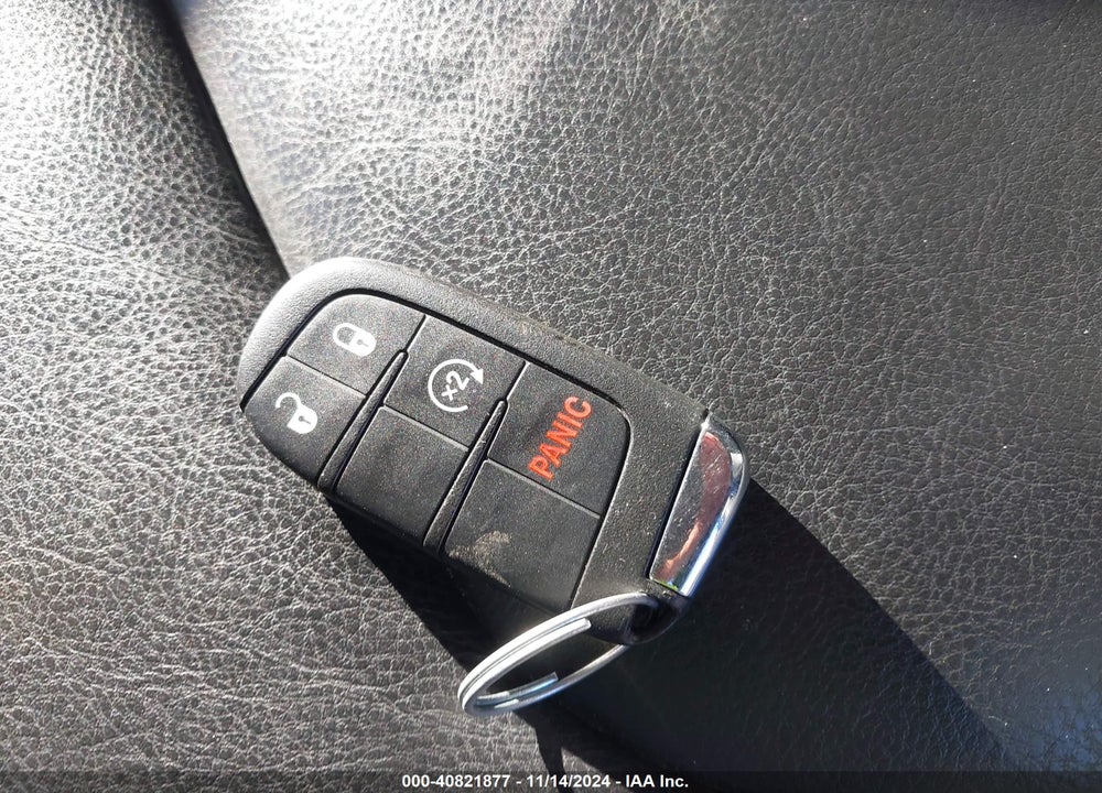 2015 JEEP RENEGADE LIMITED VIN: ZACCJBDT8FPC31256