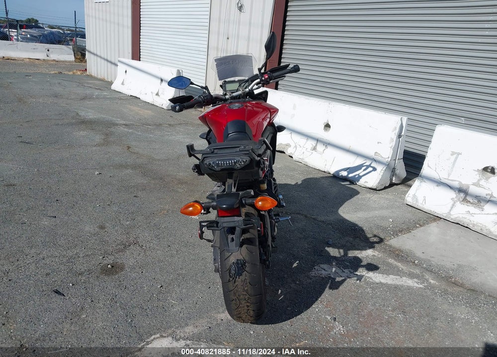 2015 YAMAHA FJ09 C VIN: JYARN37Y1FA000478
