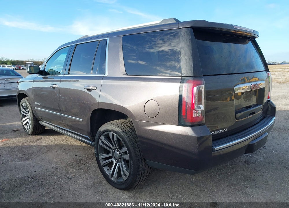 2018 GMC YUKON DENALI VIN: 1GKS1CKJ4JR127705