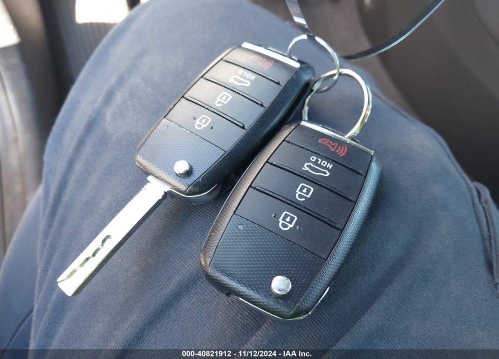 2019 KIA RIO S VIN: 3KPA24AB6KE202308
