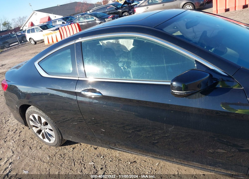 2014 HONDA ACCORD EX VIN: 1HGCT1B72EA013274
