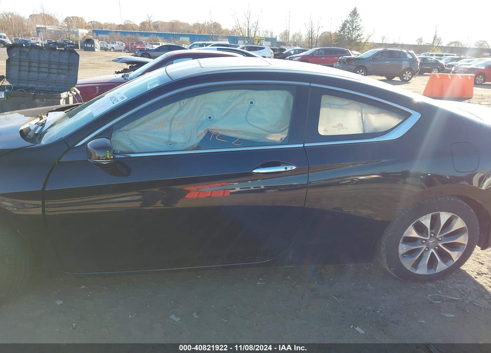 2014 HONDA ACCORD EX VIN: 1HGCT1B72EA013274