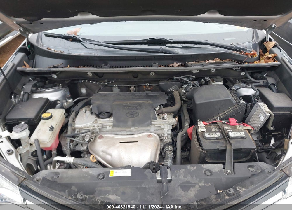 2018 TOYOTA RAV4 XLE VIN: 2T3RFREV8JW840409