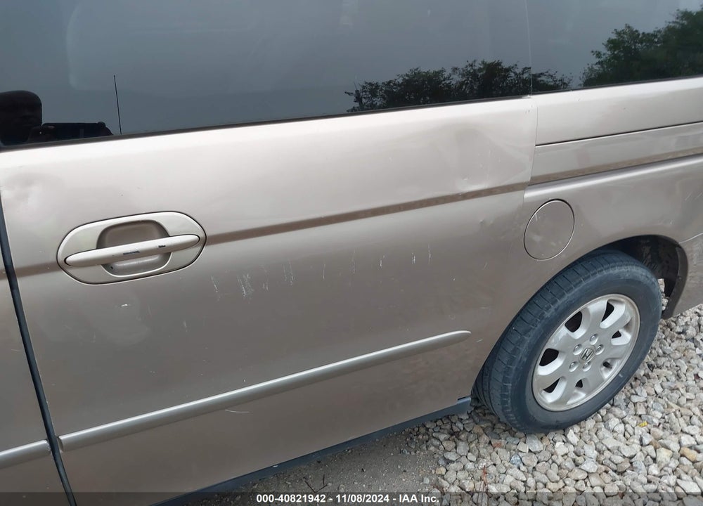 2003 HONDA ODYSSEY EX-L VIN: 5FNRL180X3B028175