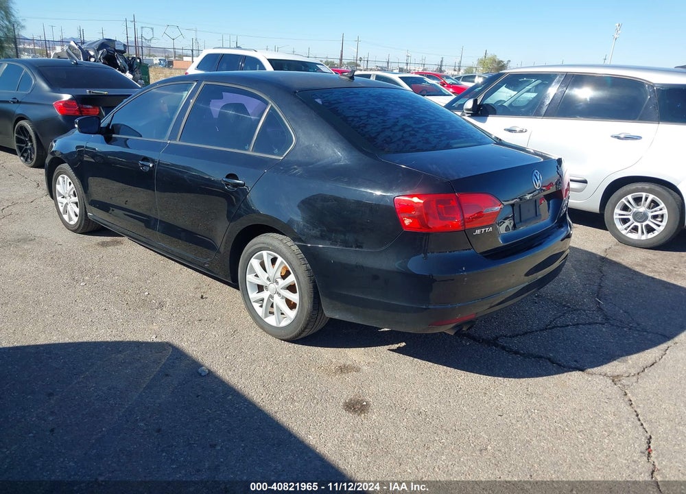 2011 VOLKSWAGEN JETTA 2.5L SE VIN: 3VWDX7AJXBM006401