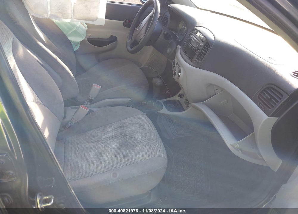 2009 HYUNDAI ACCENT GLS VIN: KMHCN46C99U385048