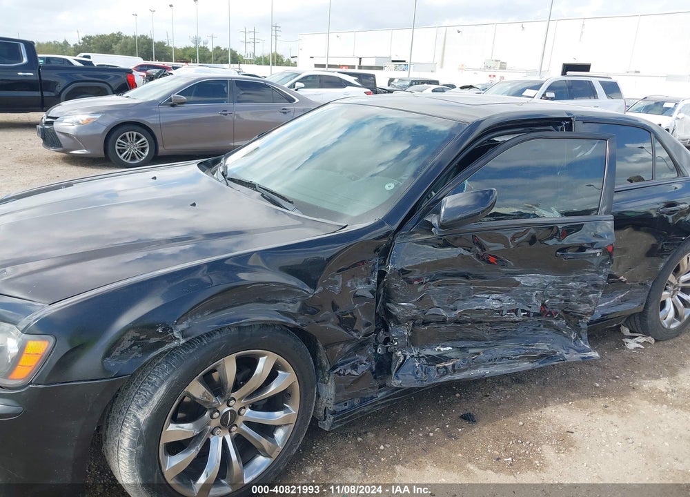 2014 CHRYSLER 300 300S VIN: 2C3CCABG8EH373685