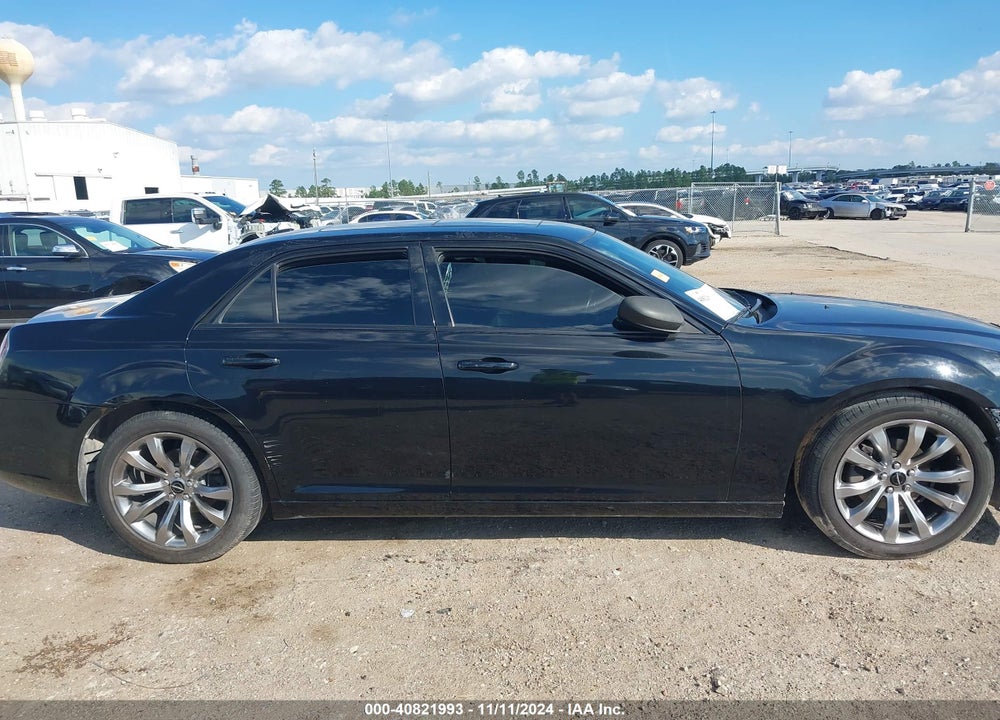 2014 CHRYSLER 300 300S VIN: 2C3CCABG8EH373685