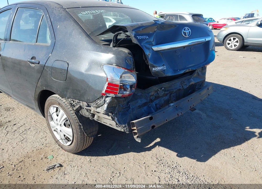 2010 TOYOTA YARIS VIN: JTDBT4K39A4076843