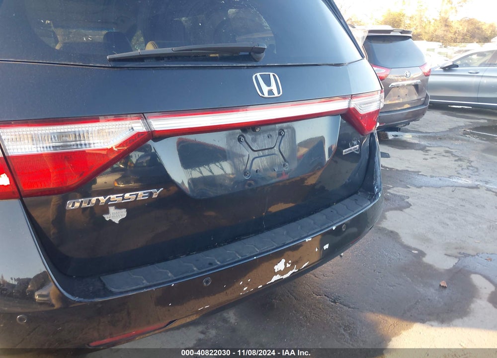 2011 HONDA ODYSSEY TOURING/TOURING ELITE VIN: 5FNRL5H9XBB035373