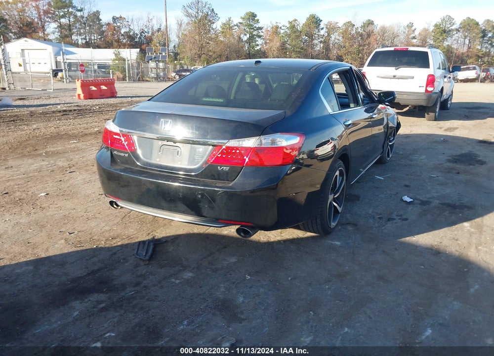 2015 HONDA ACCORD EX-L V-6 VIN: 1HGCR3F85FA012019