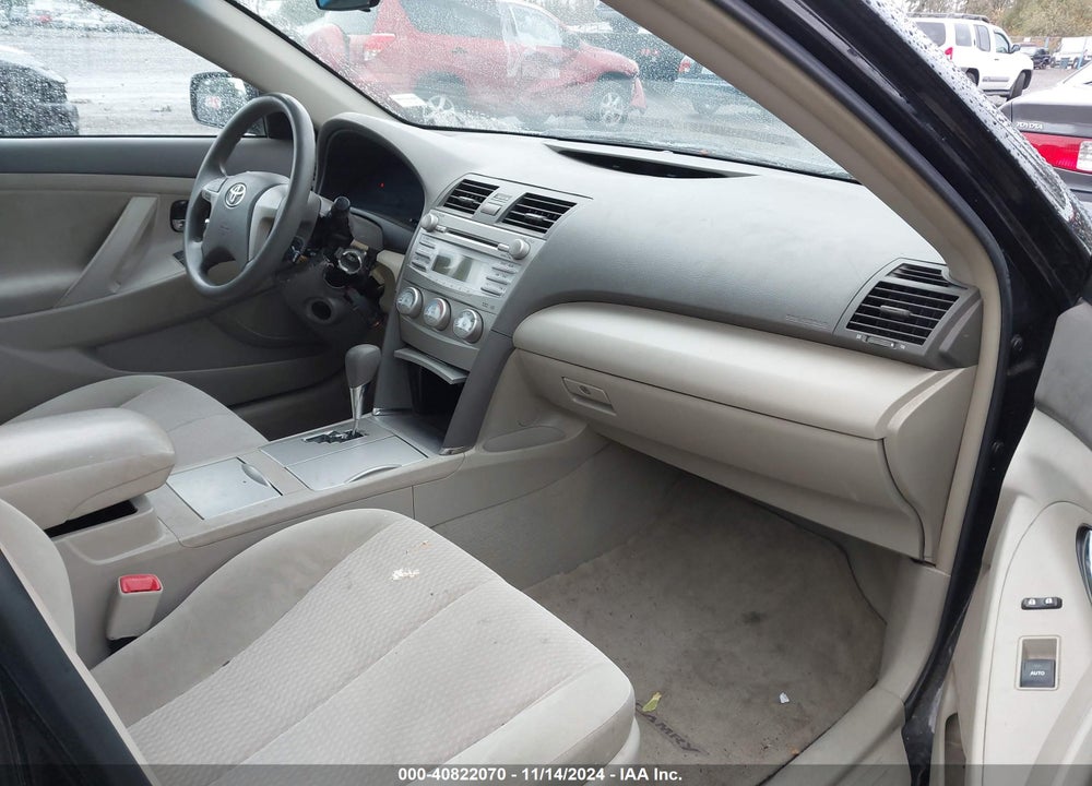 2011 TOYOTA CAMRY LE VIN: 4T1BF3EK8BU667327