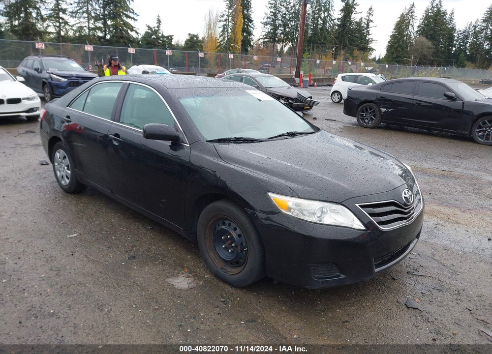 2011 TOYOTA CAMRY LE VIN: 4T1BF3EK8BU667327
