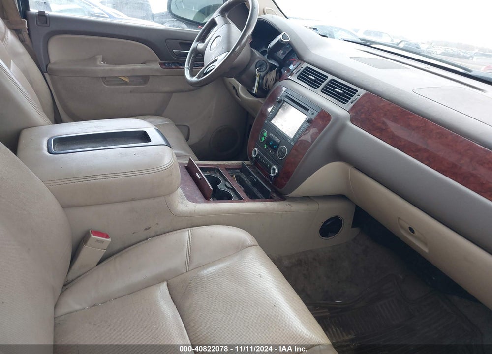 2013 CHEVROLET SUBURBAN 1500 LTZ VIN: 1GNSKKE74DR331418