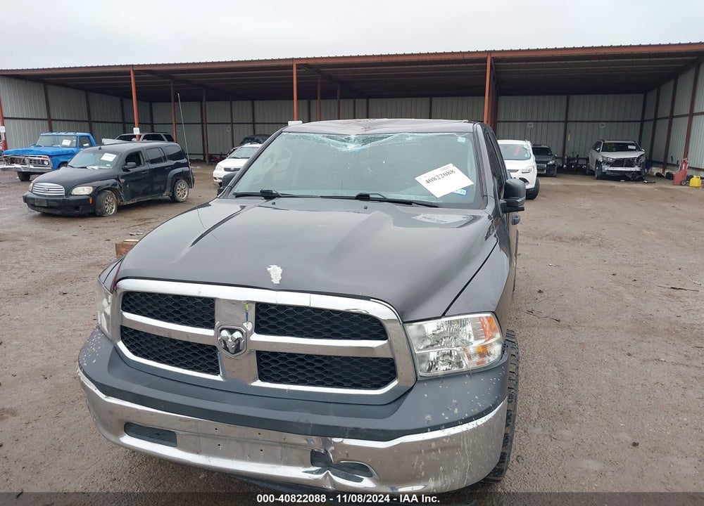 2018 RAM 1500 VIN: 1C6RR6FG0JS210972