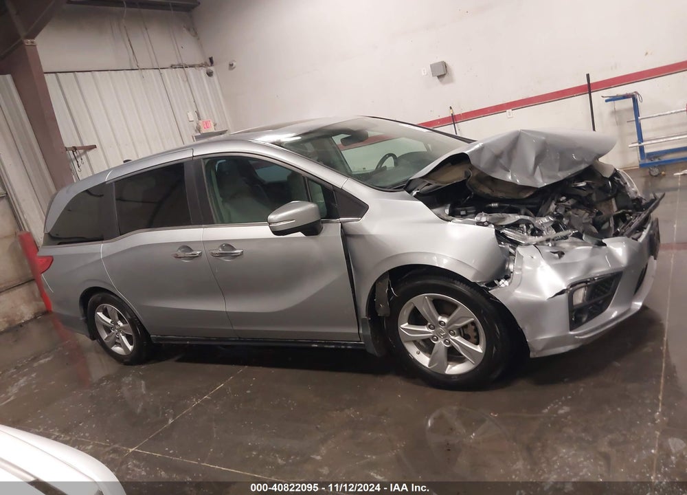 2018 HONDA ODYSSEY EX-L VIN: 5FNRL6H78JB031406
