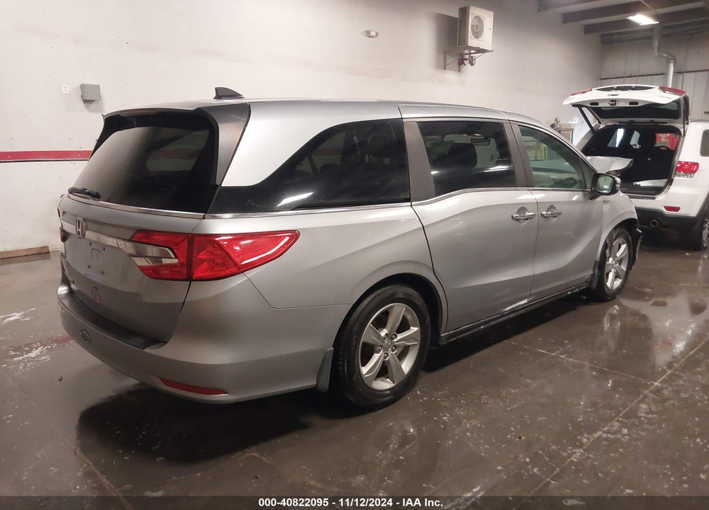 2018 HONDA ODYSSEY EX-L VIN: 5FNRL6H78JB031406