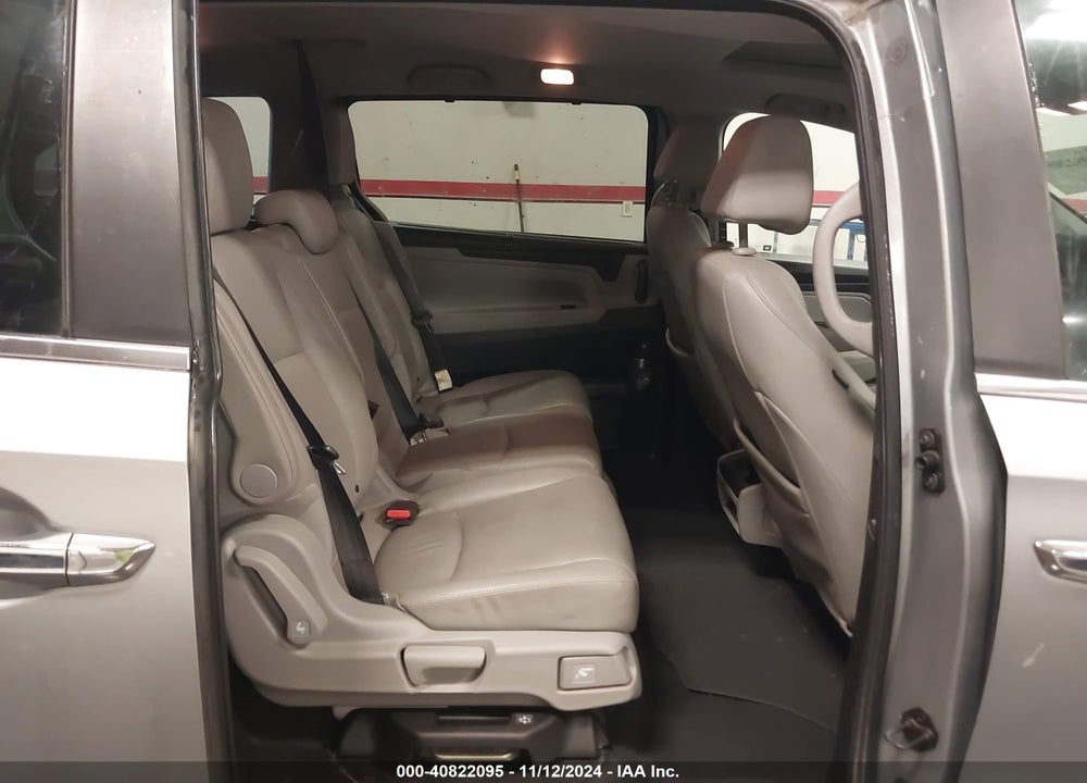 2018 HONDA ODYSSEY EX-L VIN: 5FNRL6H78JB031406