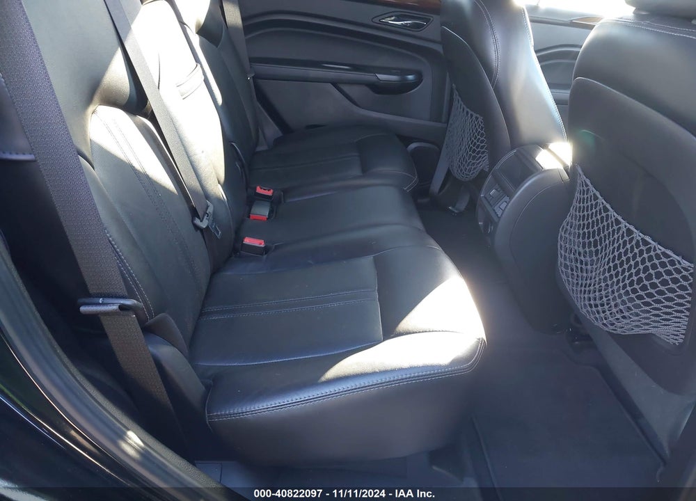 2014 CADILLAC SRX LUXURY COLLECTION VIN: 3GYFNEE39ES615622