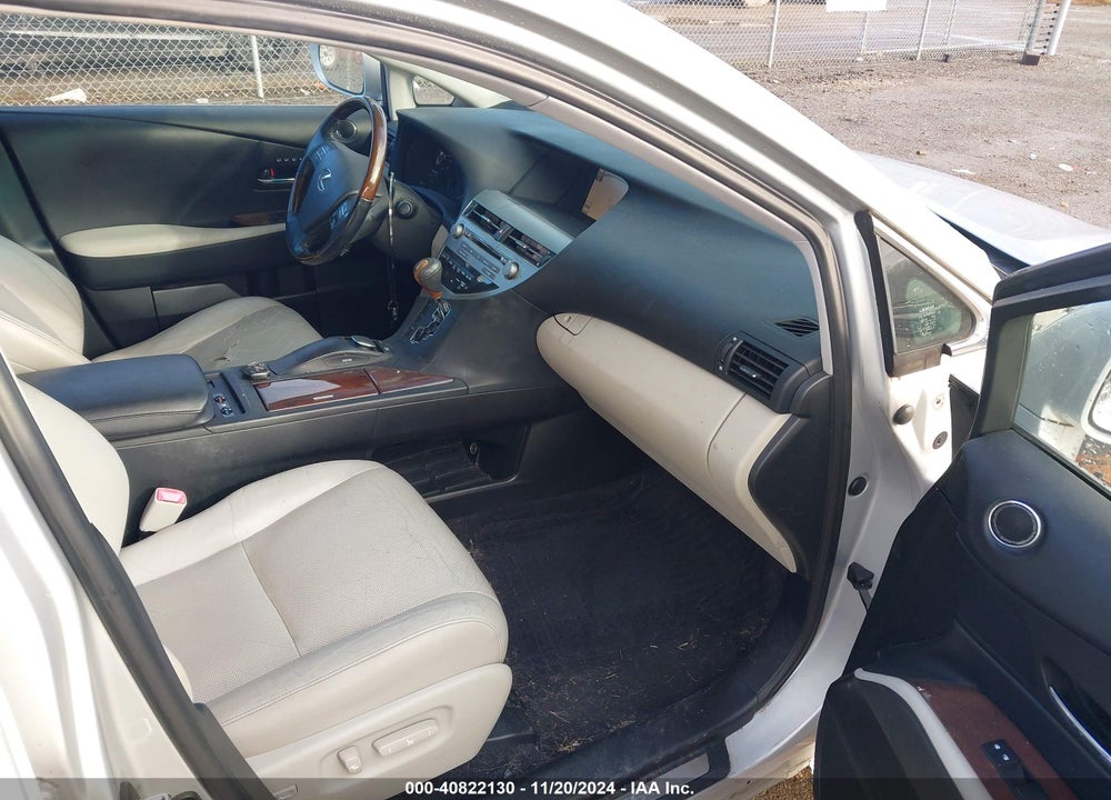 2011 LEXUS RX 450H VIN: JTJBC1BA9B2044059