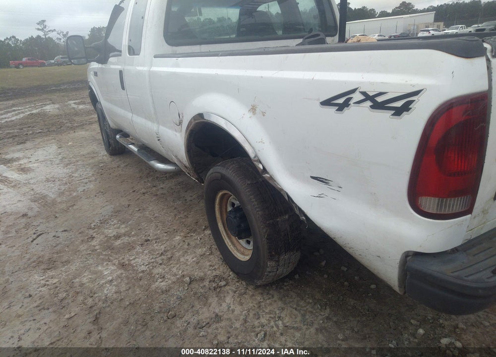2003 FORD F-250 LARIAT/XL/XLT VIN: 3FTNX21L83MB28414