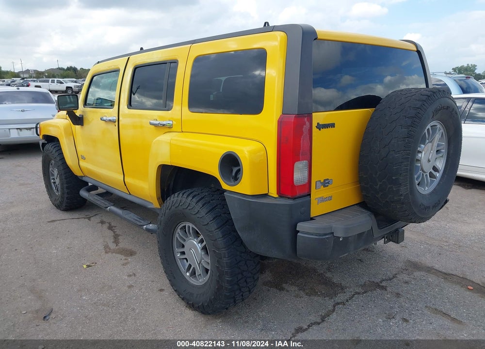 2006 HUMMER H3 SUV VIN: 5GTDN136668130098