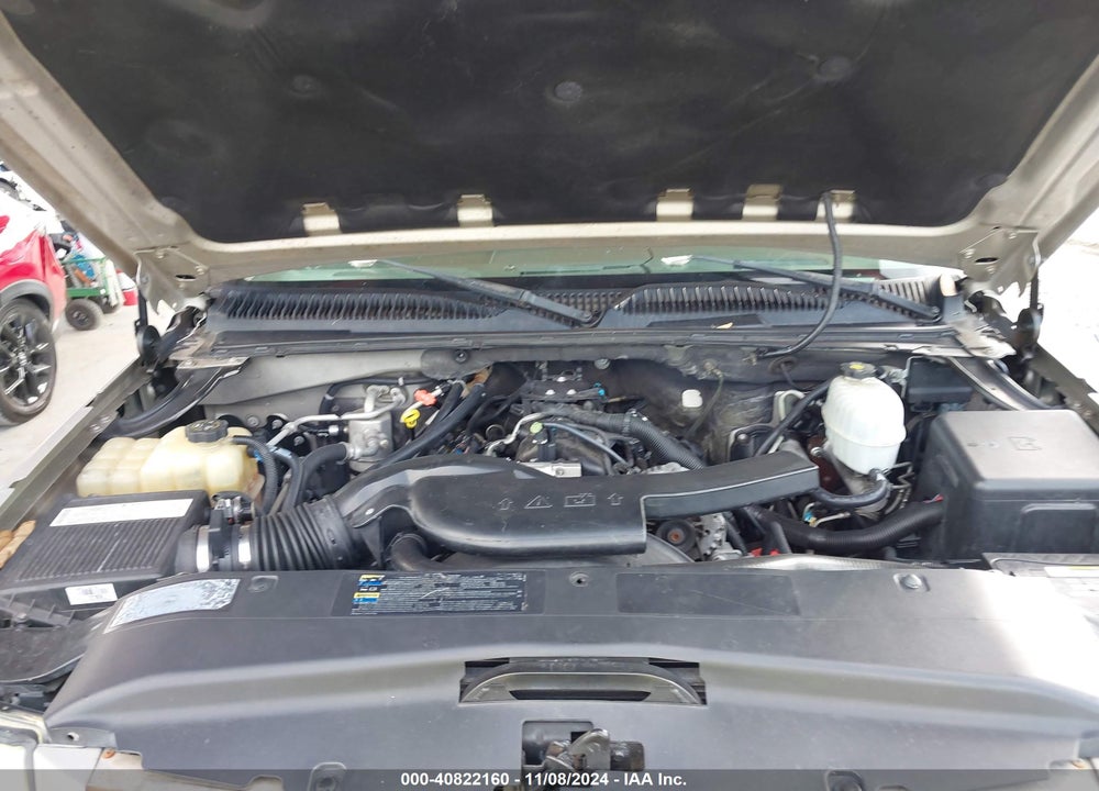 2004 CADILLAC ESCALADE STANDARD VIN: 1GYEC63T64R240607
