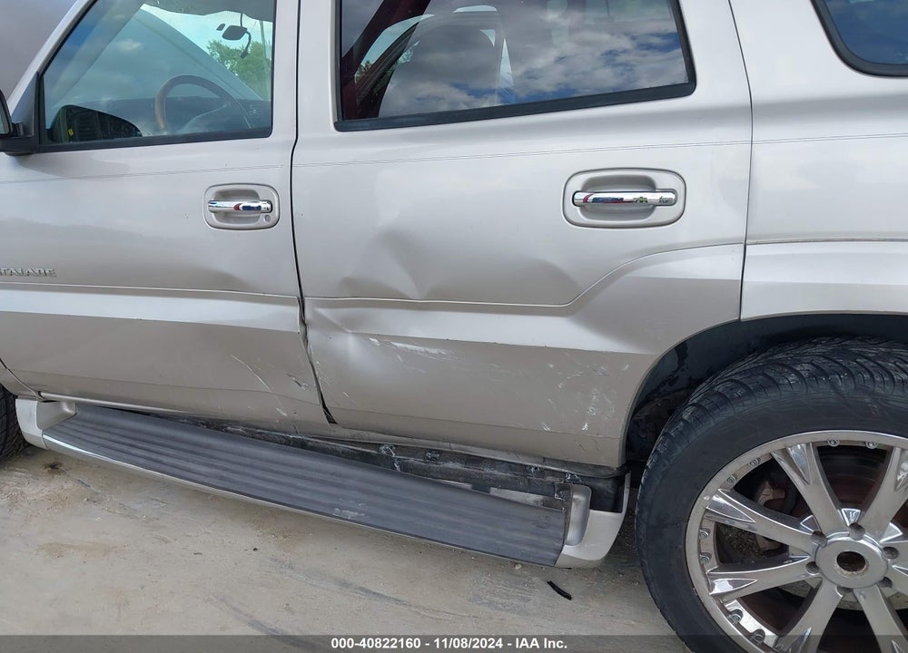 2004 CADILLAC ESCALADE STANDARD VIN: 1GYEC63T64R240607