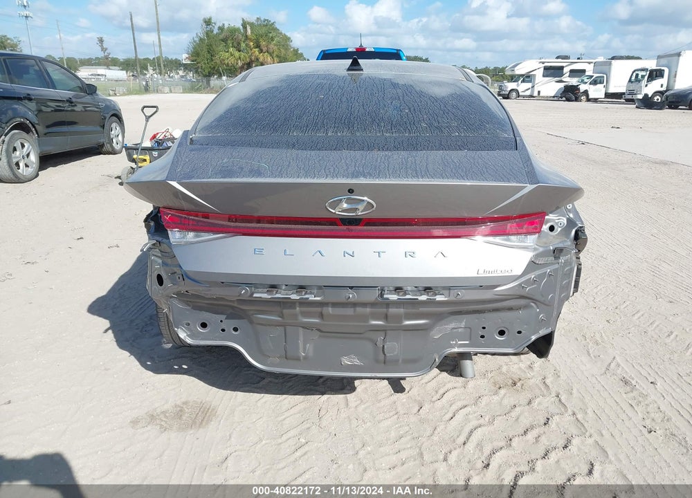 2023 HYUNDAI ELANTRA LIMITED VIN: KMHLP4AG5PU404518
