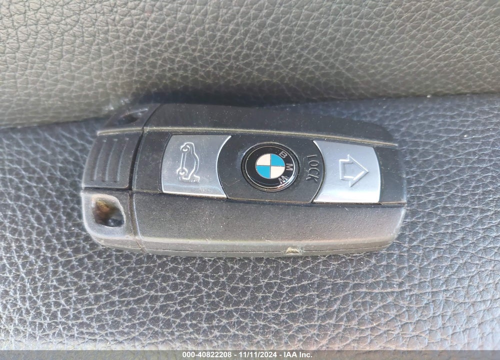 2007 BMW 328XI VIN: WBAWV53557PW24651