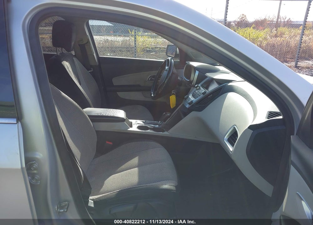 2017 CHEVROLET EQUINOX LT VIN: 2GNFLFE34H6190788
