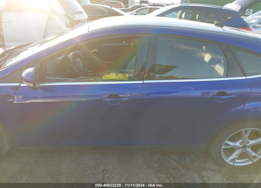 2015 FORD FOCUS TITANIUM VIN: 1FADP3N27FL365989