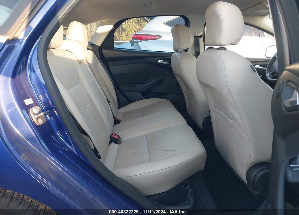2015 FORD FOCUS TITANIUM VIN: 1FADP3N27FL365989