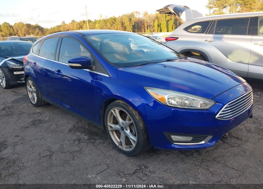 2015 FORD FOCUS TITANIUM VIN: 1FADP3N27FL365989
