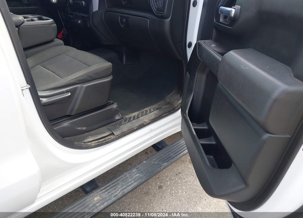 2021 CHEVROLET SILVERADO 1500 2WD SHORT BED CUSTOM VIN: 1GCPWBEH8MZ157140