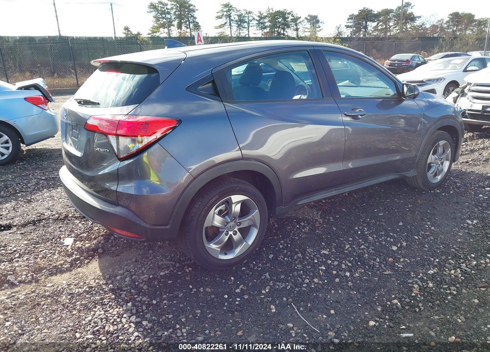 2022 HONDA HR-V AWD LX VIN: 3CZRU6H35NM708823