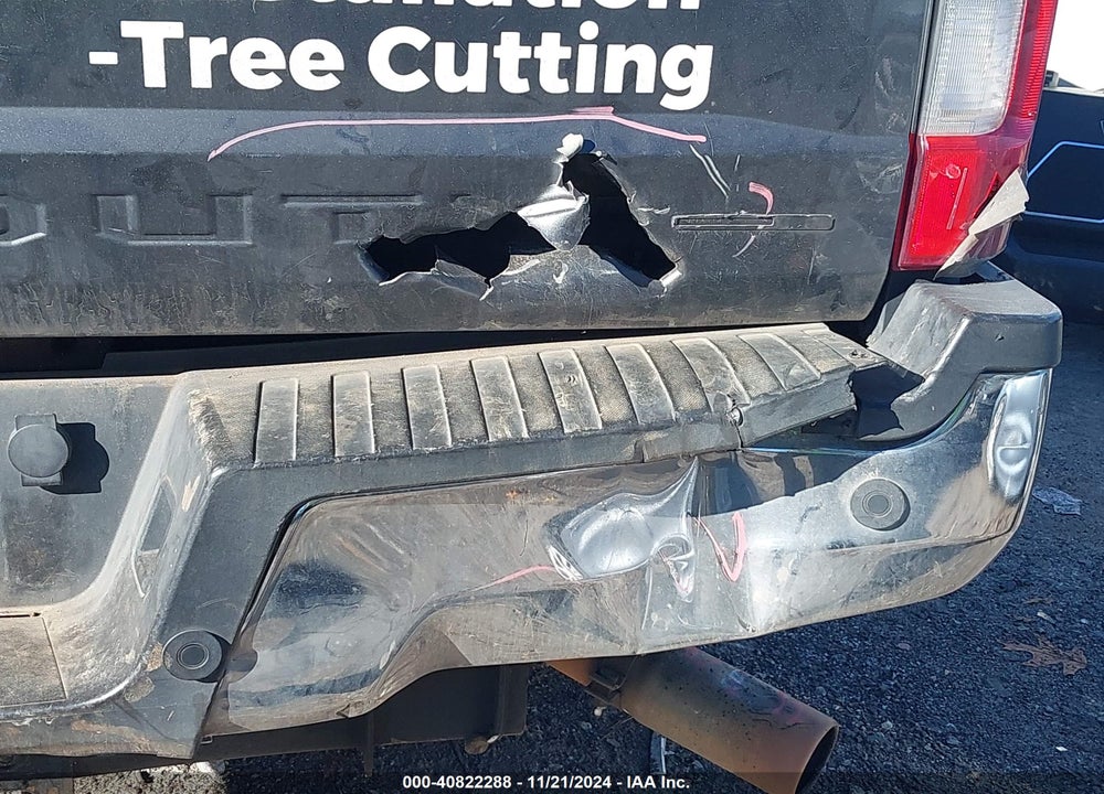 2017 FORD F-250 LARIAT VIN: 1FT7W2B66HED55621