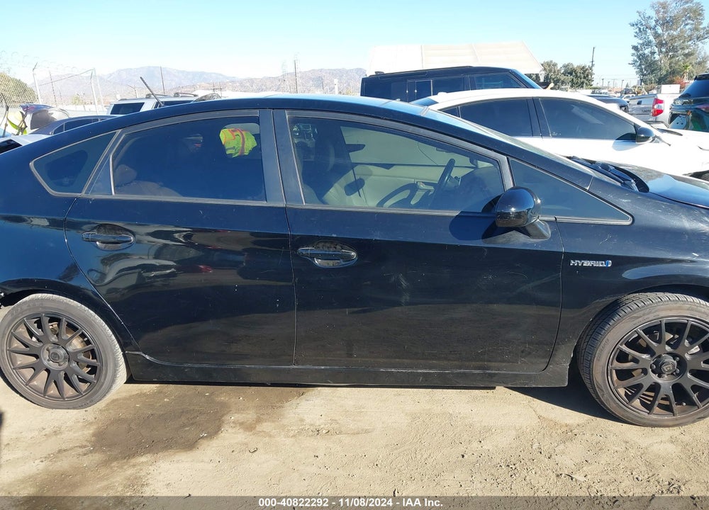 2011 TOYOTA PRIUS VIN: JTDKN3DU0B5326475